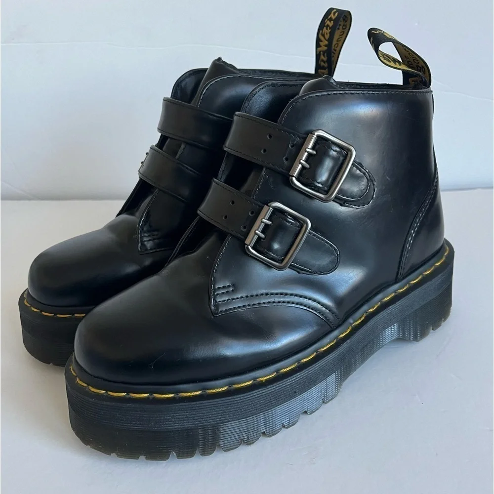 Dr Martens Black Leather Platform Boots Womens Size 8 Devon Buckles